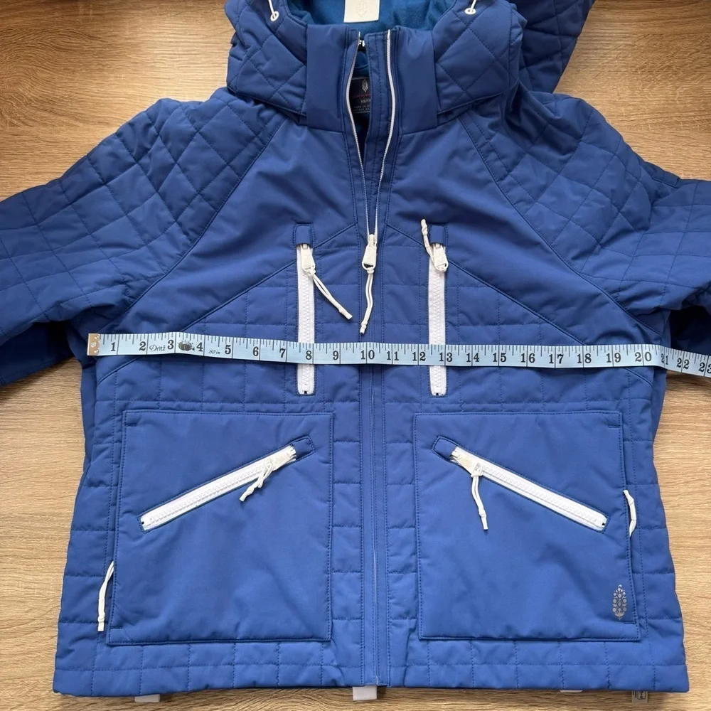 NWT Free People Movement All Prepped Quilted Short Parka Ski Jacket Blue XS